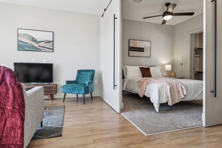 Bedroom 3, Indie Deep Ellum, Dallas