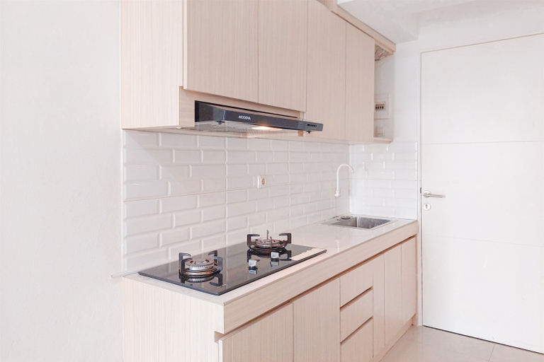 Others 4, Relaxing and Tidy Studio Urbantown Serpong Apartment By Travelio, Tangerang Selatan