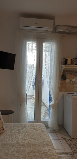 Others 2, La Playa Studio Best location close to the Beach & center, South Aegean