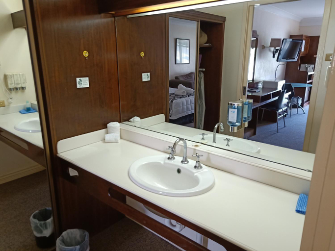 Bathroom 1