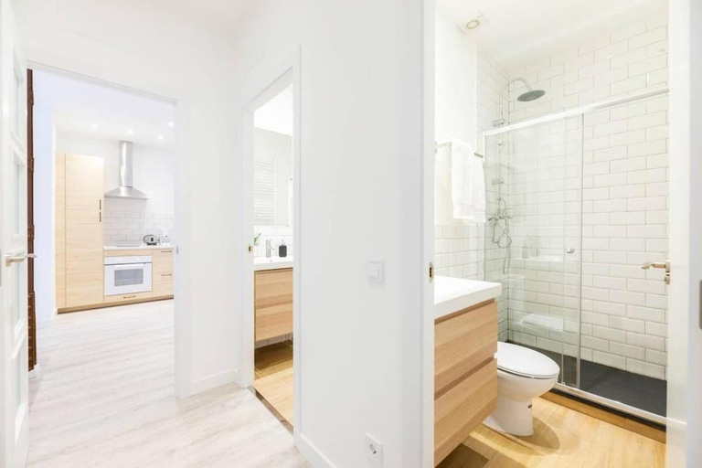 Others 5, Encantador Apartamento Atocha, Madrid