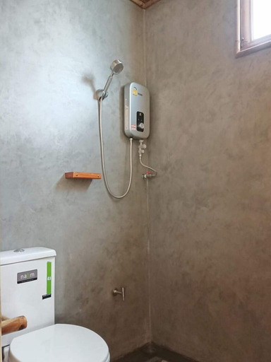 Bathroom 4