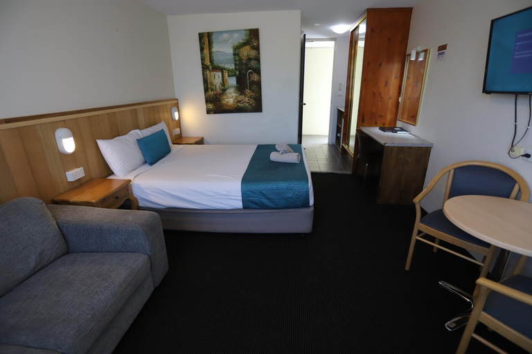 Bedroom 8