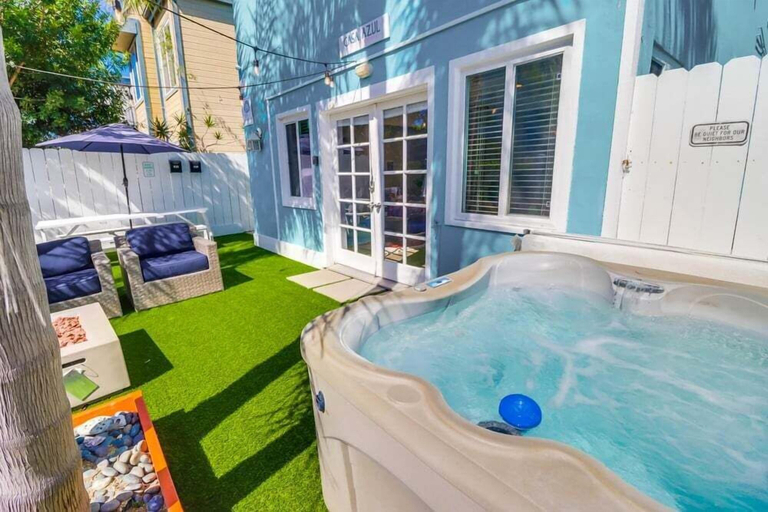 Sport & Beauty, Casa Azul Lower, San Diego