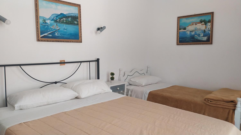 Bedroom, Nitsas studio's, South Aegean