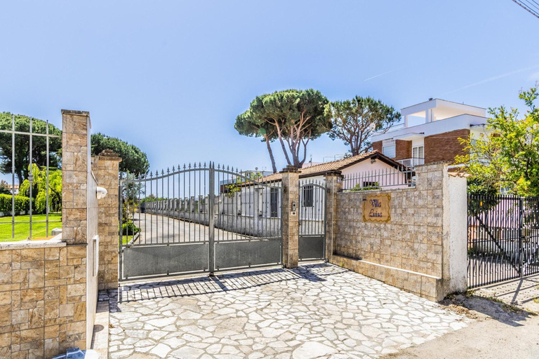 Others 3, 'Villa Venere Superior' 50mt Sea-Jacuzzi-Free Parking-Garden, Latina