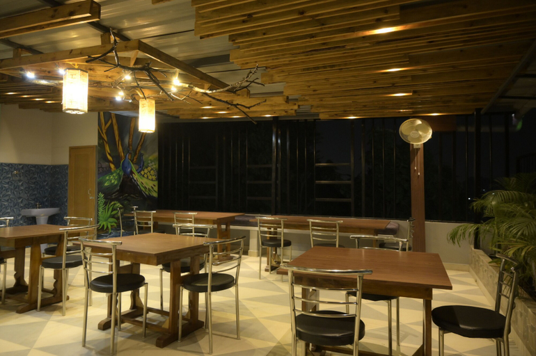 Food & Drinks 4, Hotel Pohor Regency Near Kamakhya Foot Bridge, Kamrup Metropolitan