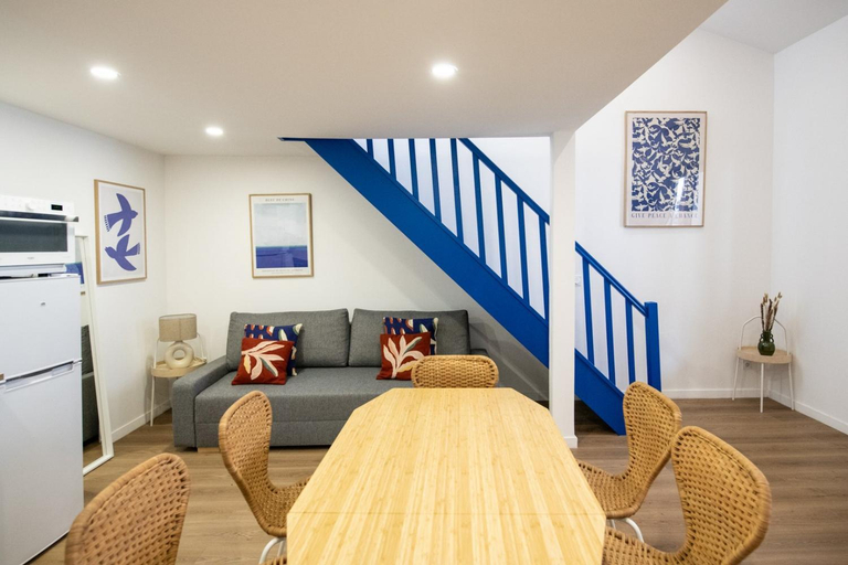 Others 4, Casa Azul - Belle maisonnette coloree - Garibaldi, Rhône