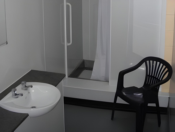 Bathroom 2, Torridon Youth Hostel, Highland