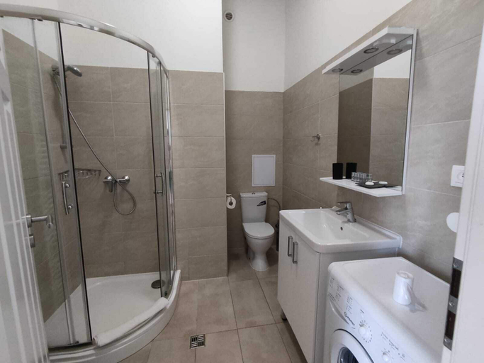 Bathroom 2, MVA House Teplice, Teplice