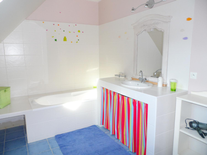 Grande Villa avec Jardin, Proche Plage et Centre de Villers-sur-Mer - FR-1-487-310, Calvados