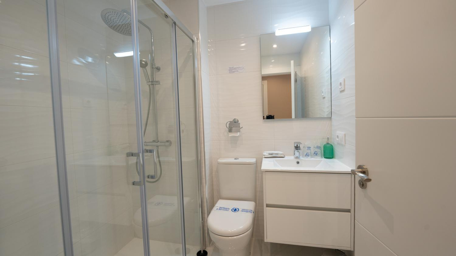 Bathroom 4, Hotel El Parador, Asturias