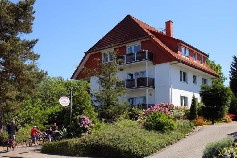 Others 3, Pension Ingrid, Heidekreis