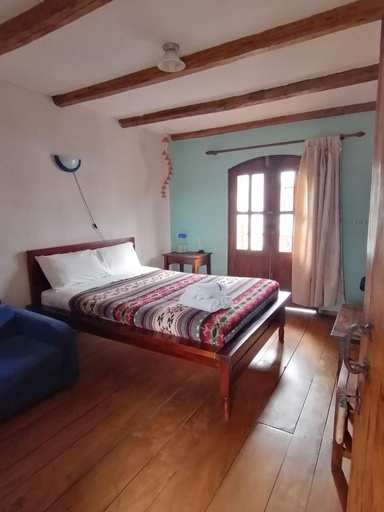 Bedroom 2, Hotel Dona Esther, Otavalo