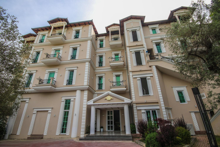 Others 2, Atrium Hotel, Tiranës