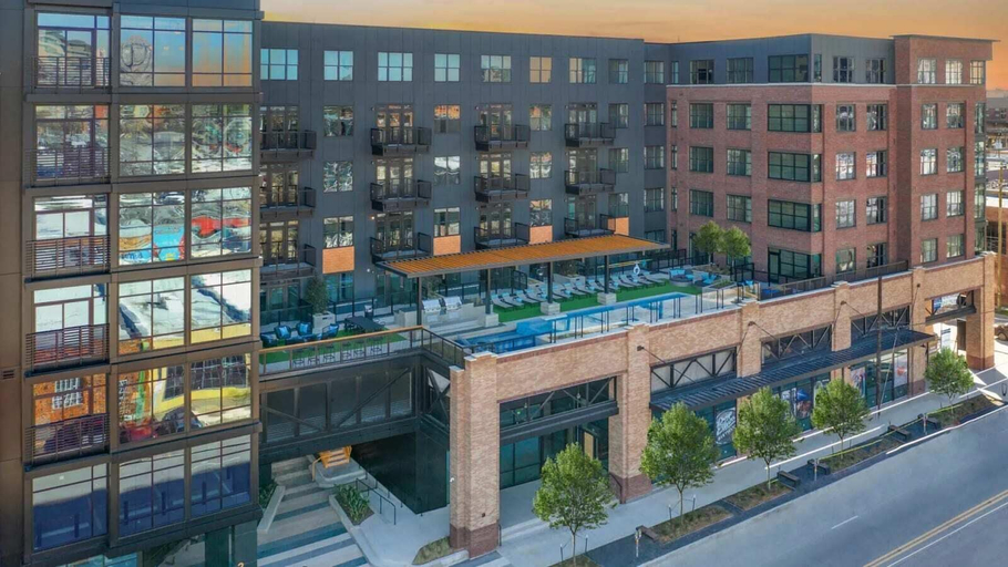 Exterior & Views, Indie Deep Ellum, Dallas