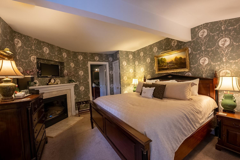 Bedroom 3, Antrim 1844, Carroll
