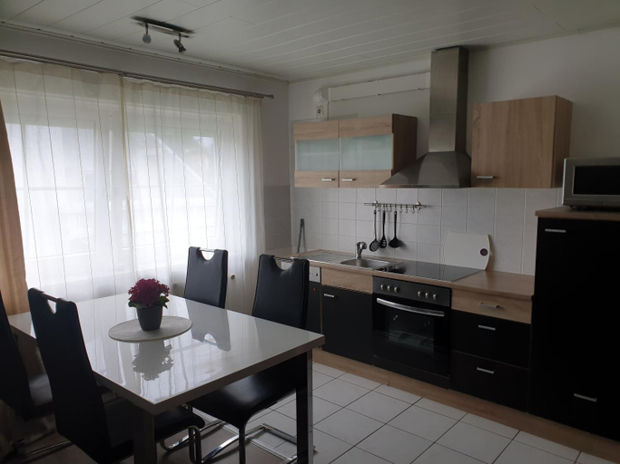 Others 5, Lindner Ferienwohnungen und Doppelzimmer, Bayreuth