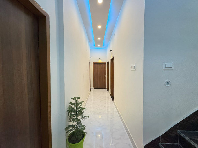 Others 4, It's Braj Raj Home Stay, Mathura