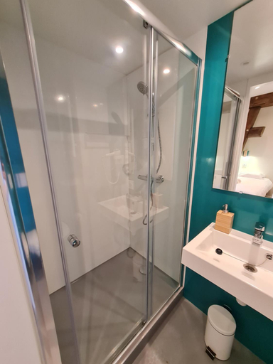 Bathroom 2, Le Faubourg - Gite et chambres d'hote, Côte-d'Or