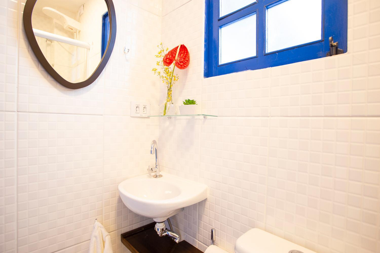 Bathroom 4