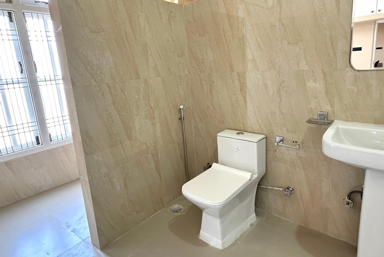 Bathroom 3