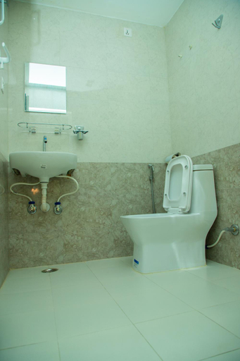 Bathroom 3, Hotel Pokhara Suites, Gandaki