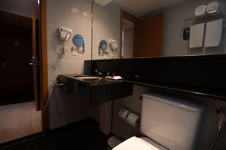Bathroom 3