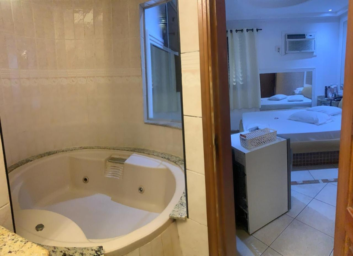 Others 3, Studio Motel (Adult Only), Santos