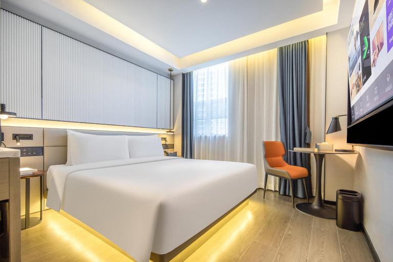 Bedroom 23