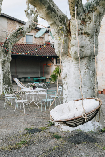 Others 3, La Maison d'Ambronay, Ain