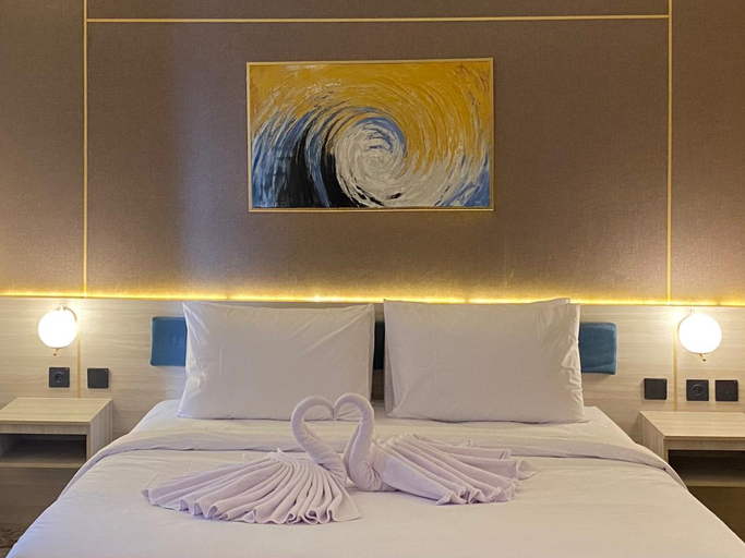 LYNN Hotel Tuban, Jepara
