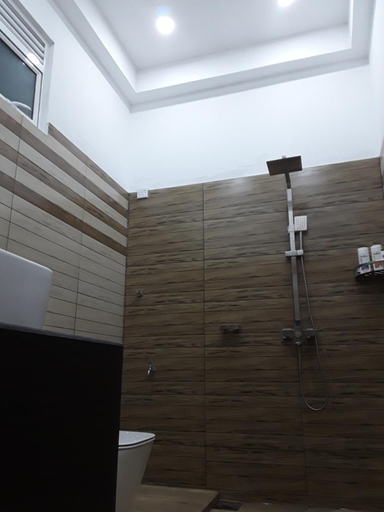 Bathroom 3, White Villa Resort-Koledanda, Welipitiya