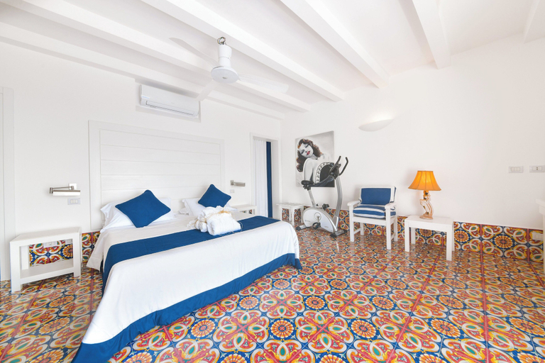 Bedroom 3, Hotel Casa Celestino, Napoli