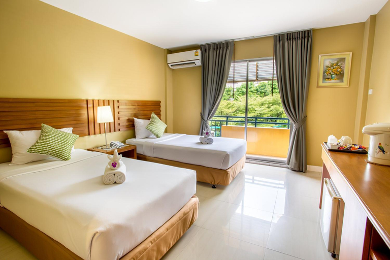 Bedroom 2, Paholyothin Park Place, Chatuchak