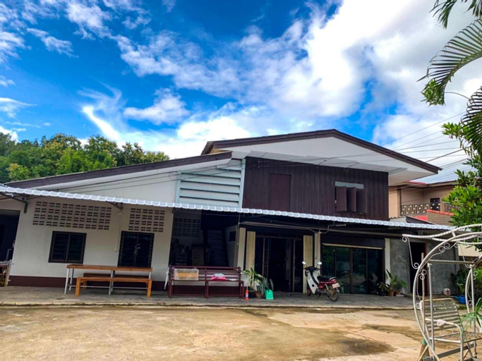 Huean Him Pan Homestay, Mae Chaem