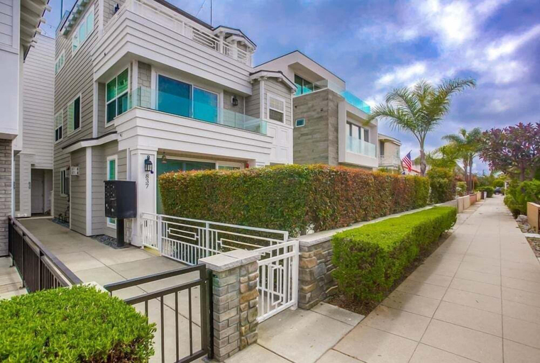 Exterior & Views 1, Pacific Pearl, San Diego