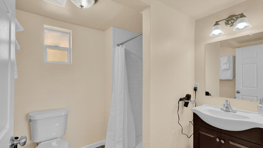 Bedroom 3, Your Nest Away from Home, El Paso