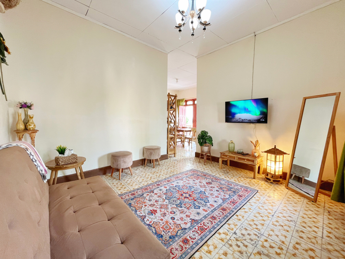 Others 2, Bohaus - 4BR house in Semarang, Semarang