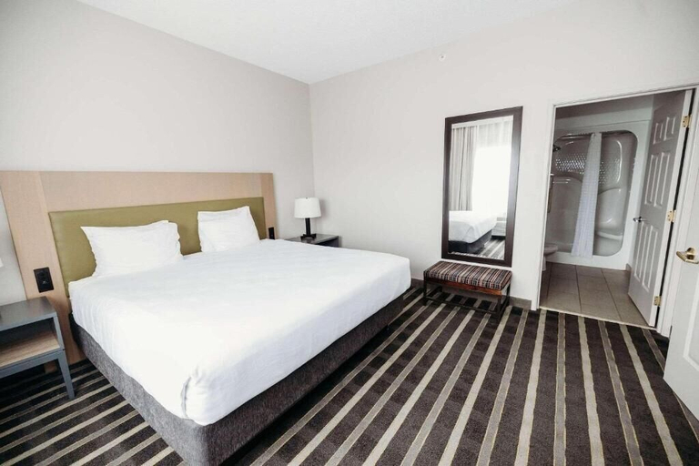 Bedroom 2, Parkview Inn & Suites Lancaster, Lancaster