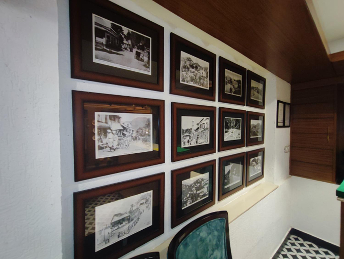 Public Area 2, Hotel North Wood, Dehradun