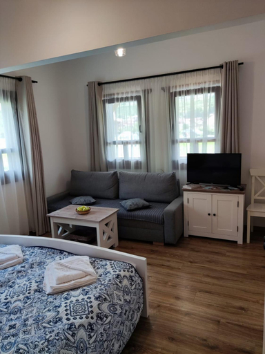 Others 3, Hygge Praid, Praid