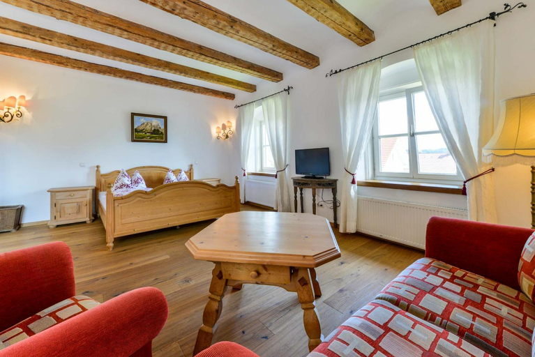 Bedroom, Gasthof zur Post, Weilheim-Schongau