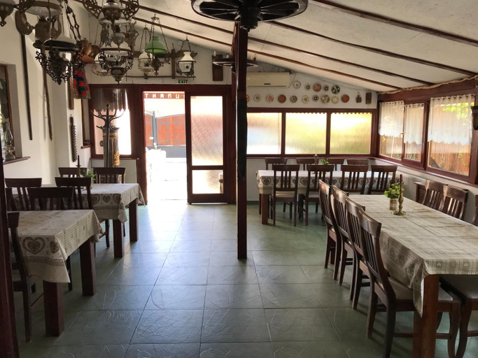 Food & Drinks 2, Pensiunea Iona, Baia Mare