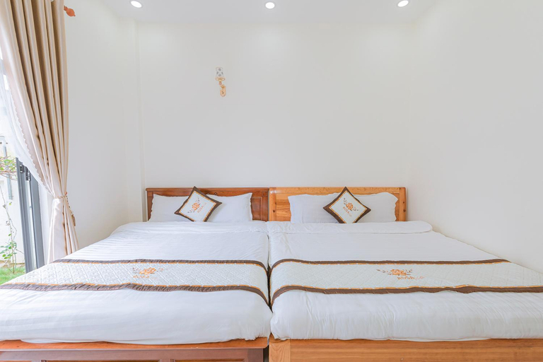 Bedroom 16