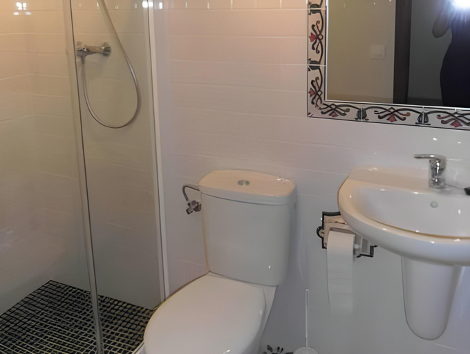 Bathroom 4, Casa Rural La Fuente del Coso, Badajoz