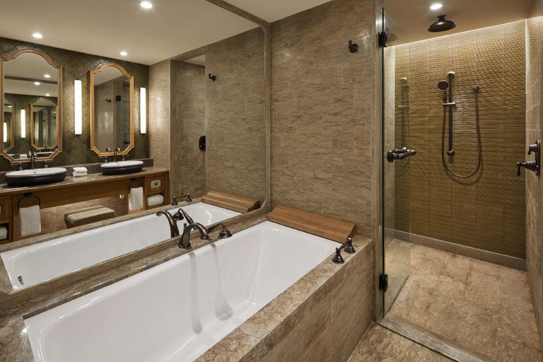 Bathroom 11