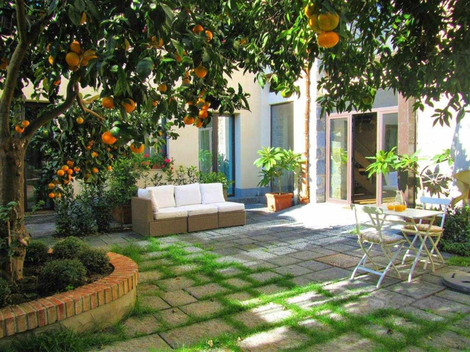 Others 3, B&B - ComeinSicily CortedeiLimoni - Charming & Rel, Catania