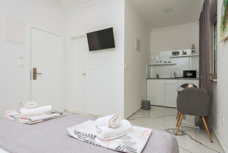 Others 2, Villa Bozica - sea view stone villa with free parking, Makarska