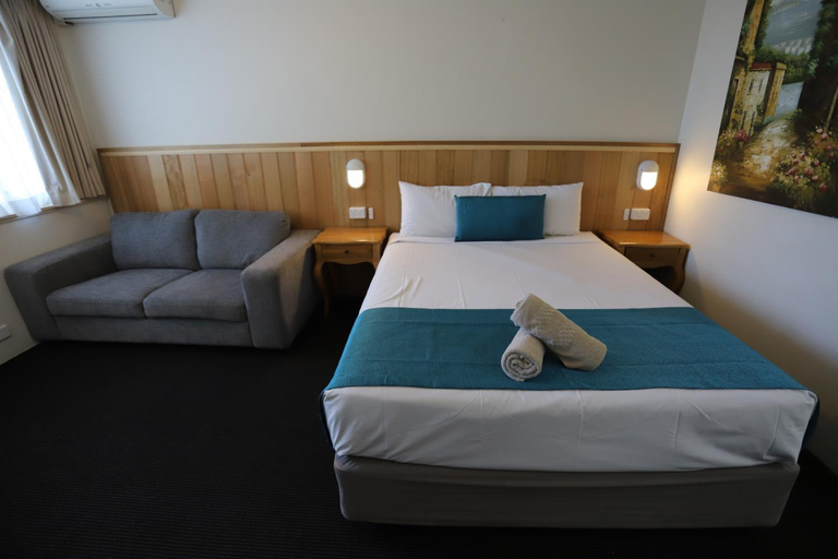 Bedroom 10
